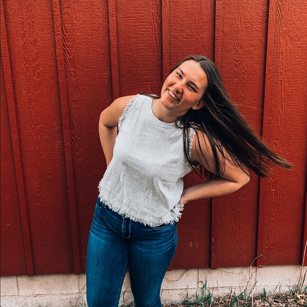 Meet your Posher, Taylor